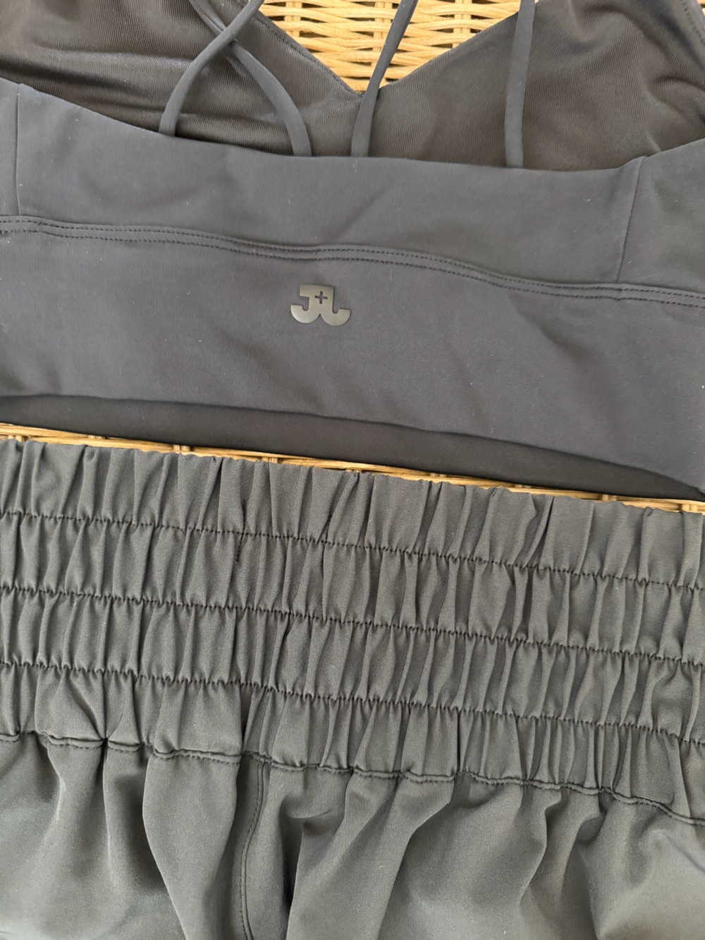JO+JAX Black Crop Top & Charcoal Short Set Size AXS - Picture 3 of 6